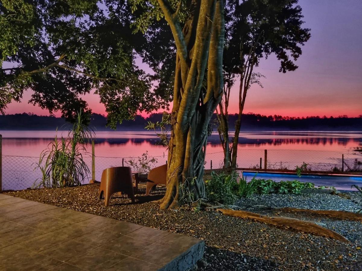 Вілла La Casa Del Lago Urugua-I Пуерто-Іґуасу Екстер'єр фото
